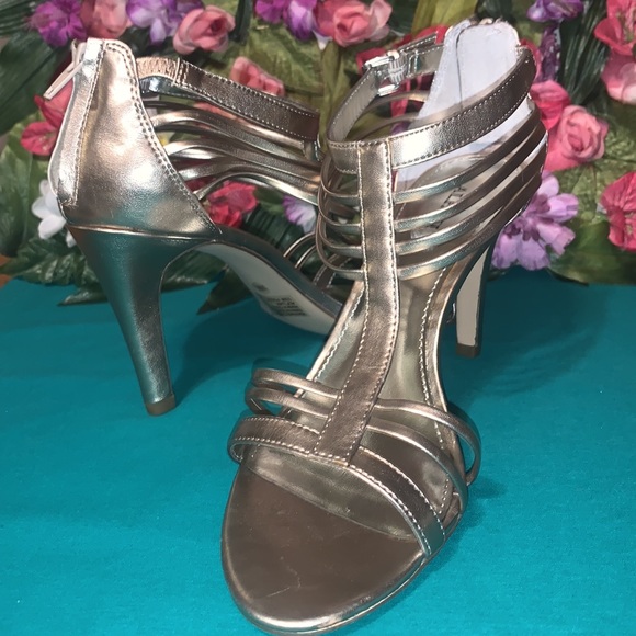 Alfani Shoes - Alfani NIB Sz 10M strappy heels